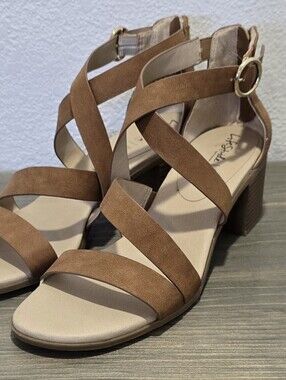 LifeStride Women's Heritage Strappy Block Heel Sandals Size 9